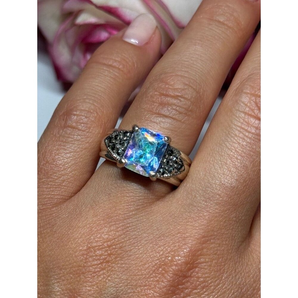 925 STERLING SILVER CZ & MARCASITE RING SIZE 6